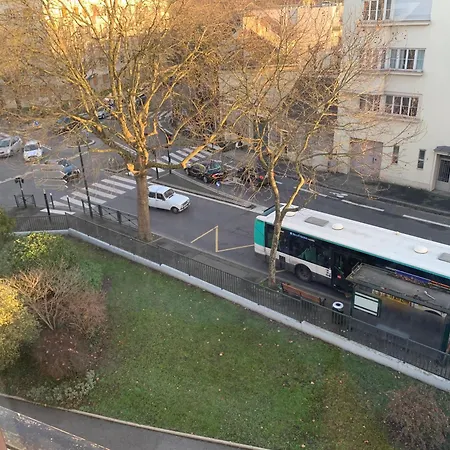 Проживание в семье Dans Баньё